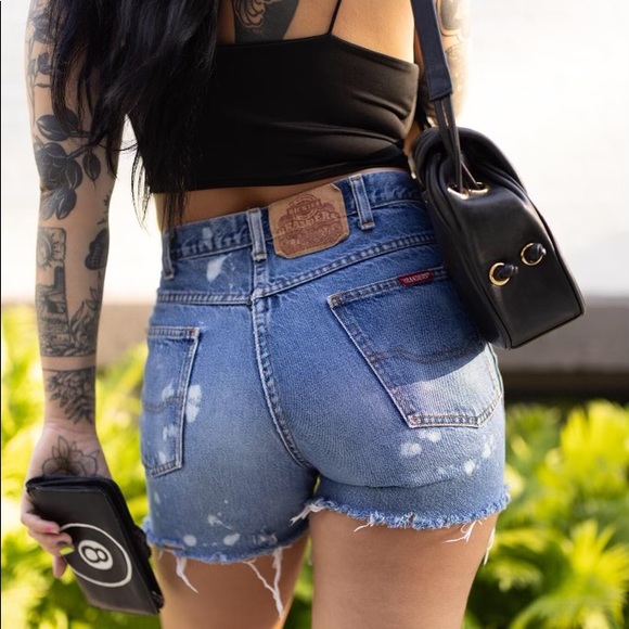 Upcycled Dickies shorts 🤠 - Picture 3 of 6